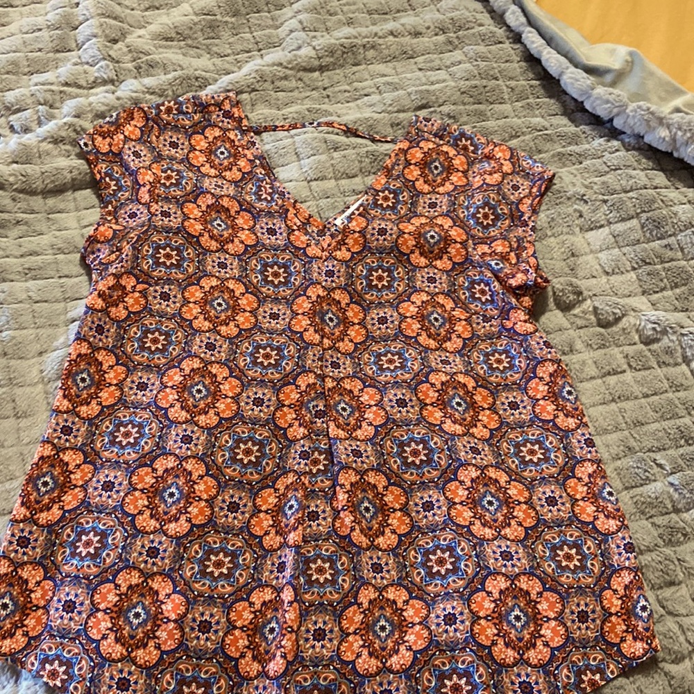 Short sleeve blouse